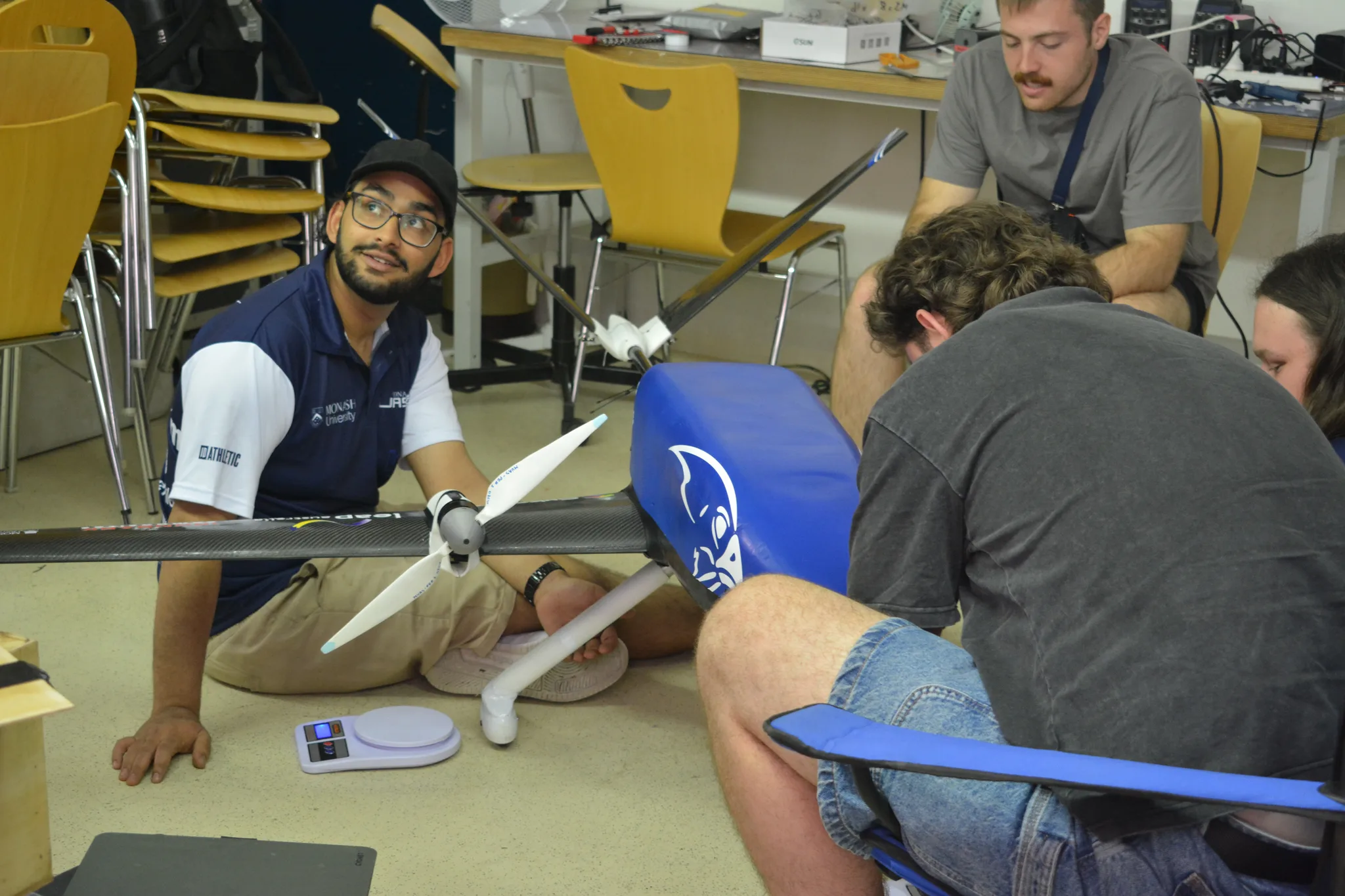 MUAS team inspecting aircraft components at Hamburg airfield
